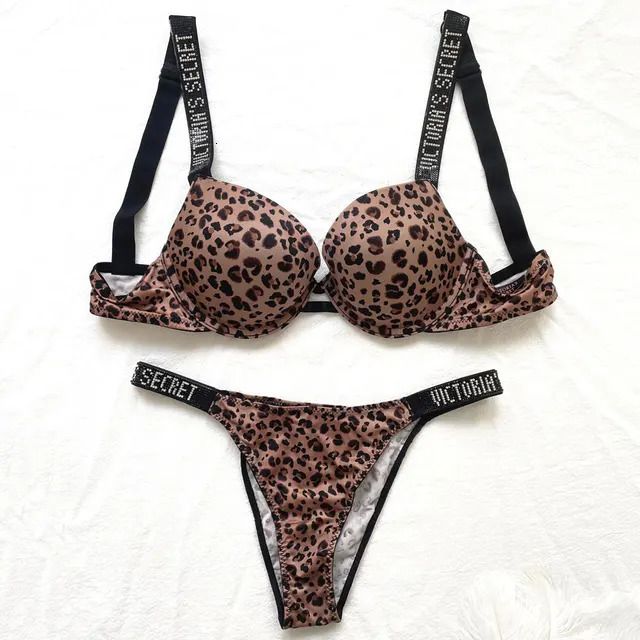 vs reggiseno set