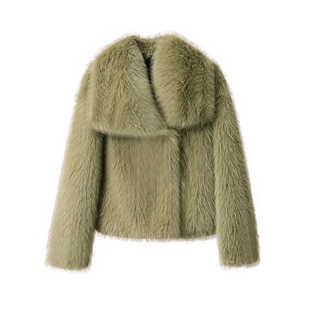 manteau de fourrure vert olive