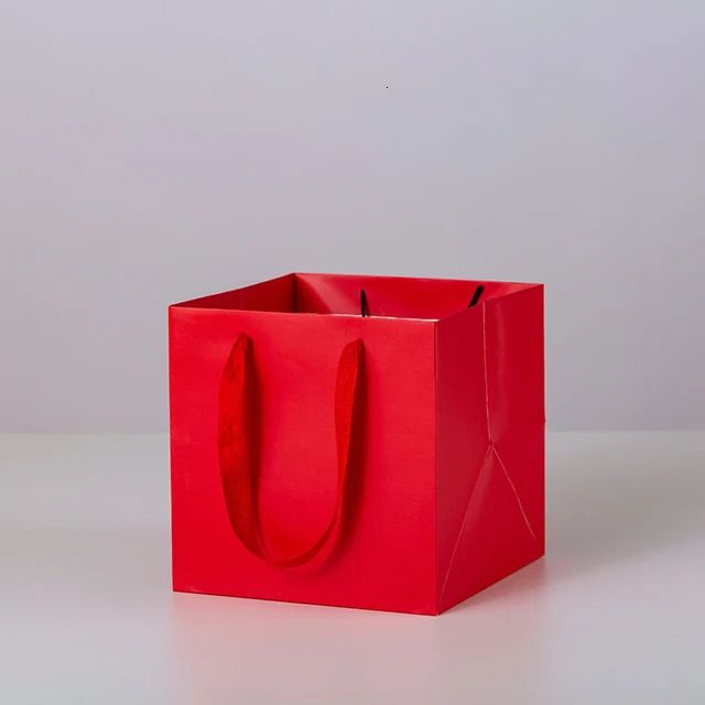 Red-12x12x12cm.