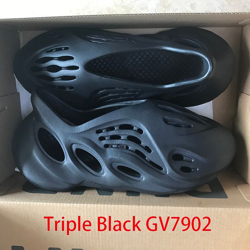 FR Triple Black GV7902