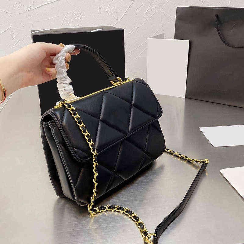 5A 22P Calfskin Leather Trendy Bags Top Handle Quilted Matelasse