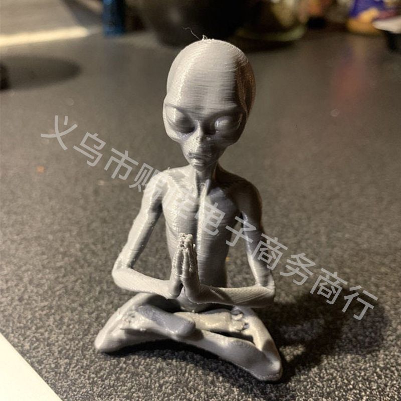 extraterrestres en méditation