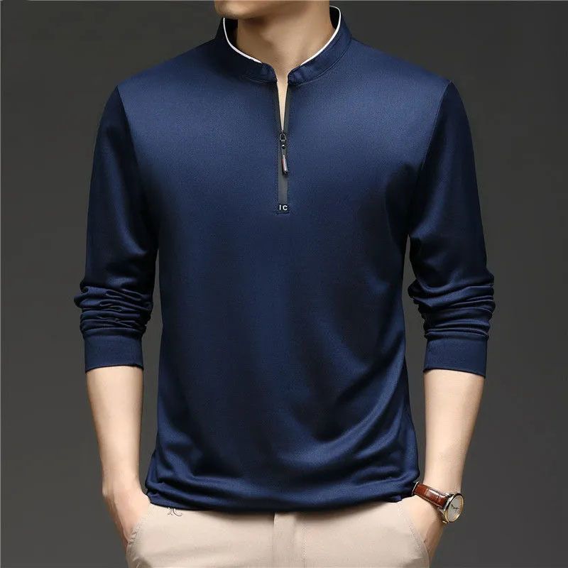 Navy blau