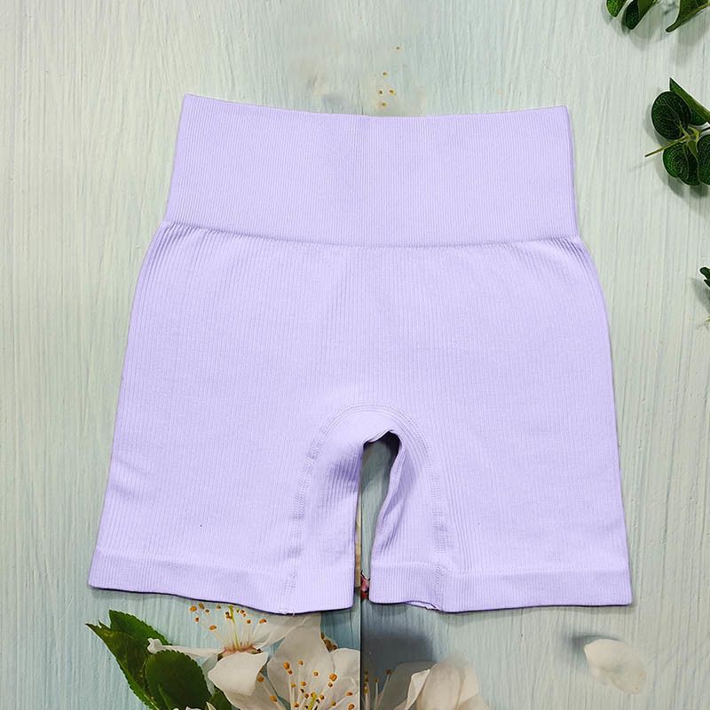 paarse korte broek