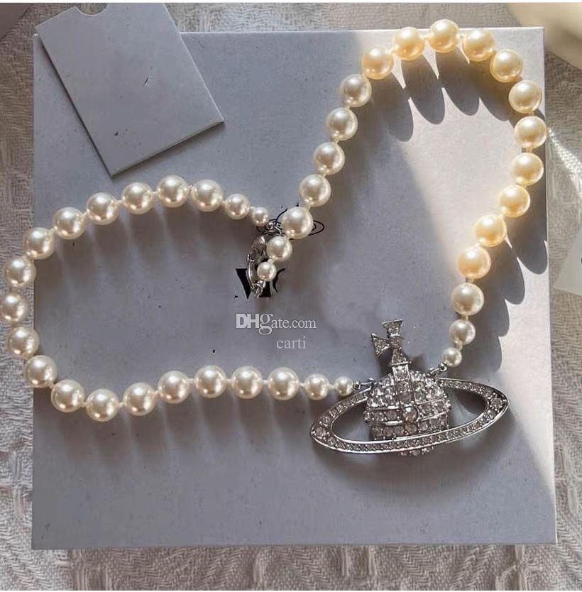 Pendant Necklaces Designer Letter Vivian Chokers Luxury Women