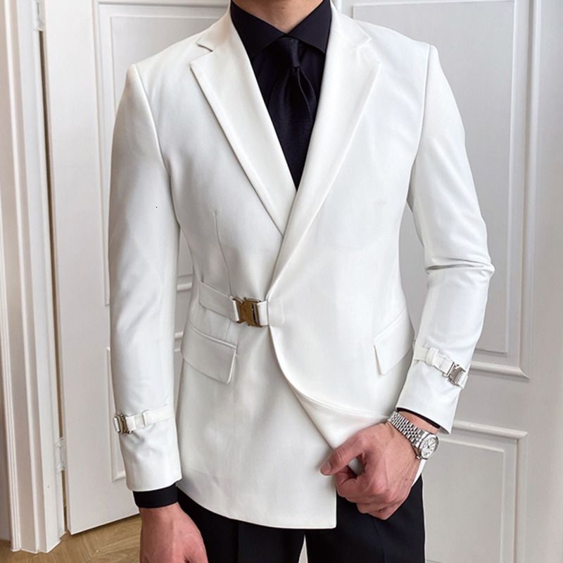 Blazer blanc uniquement