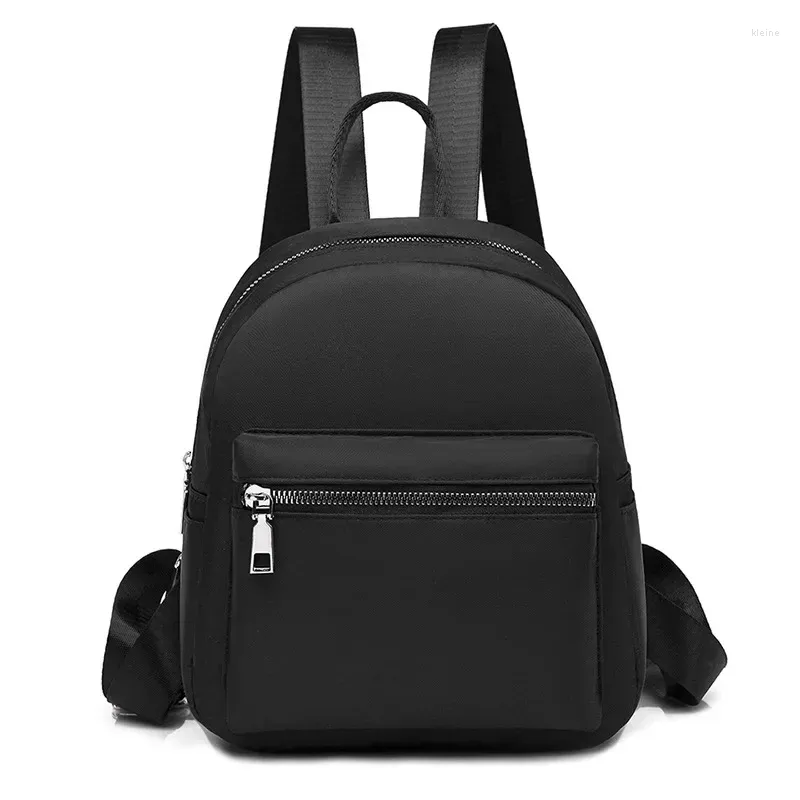 Schwarzer Rucksack