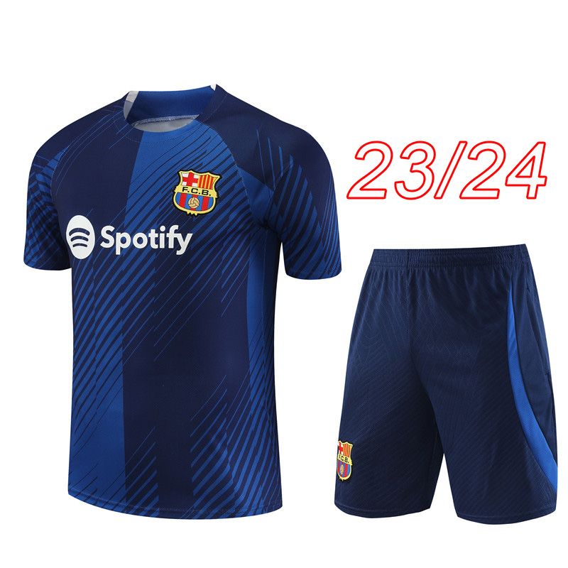 Training shirt 42