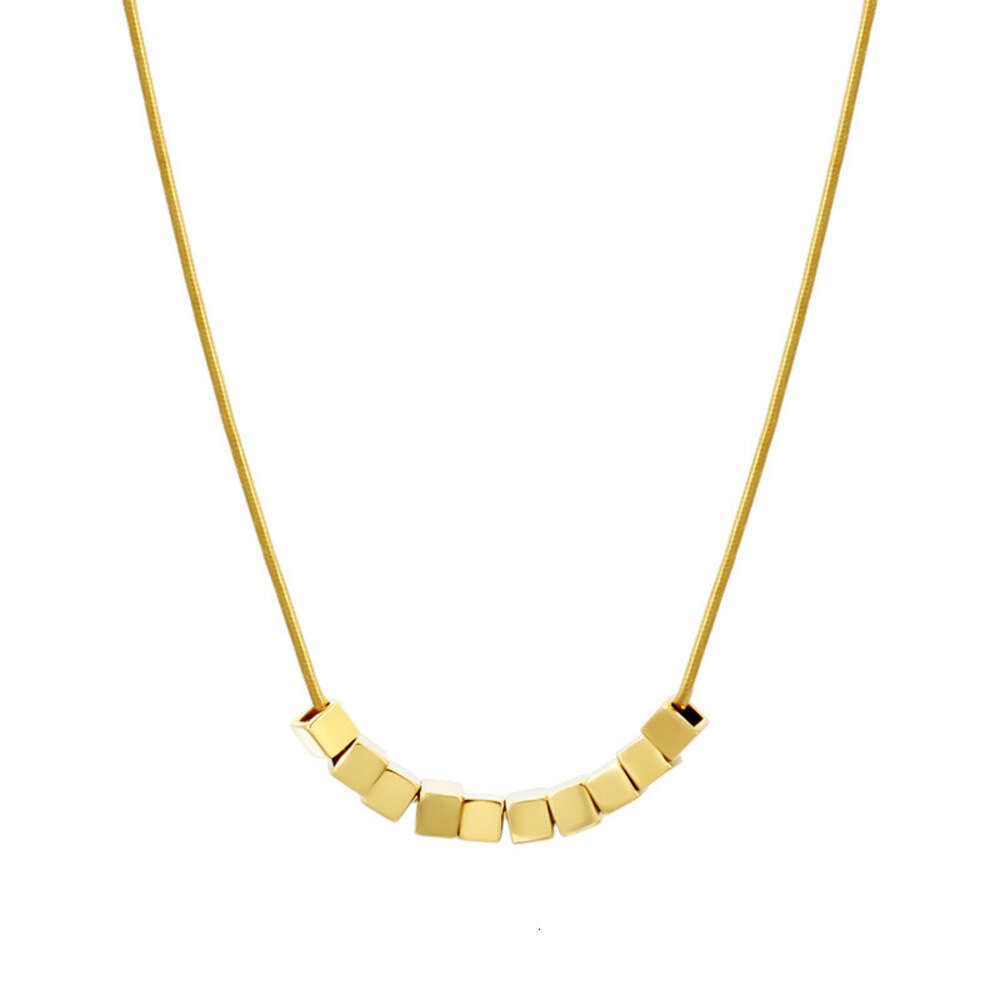 (gold) Broken Silver Necklace-925 Silver