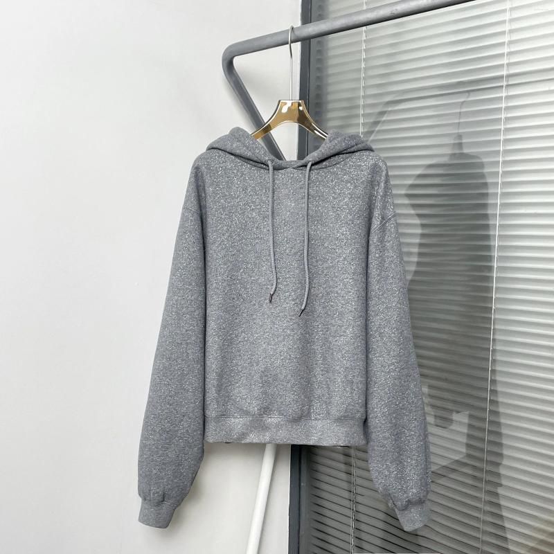 Sudadera gris con capucha