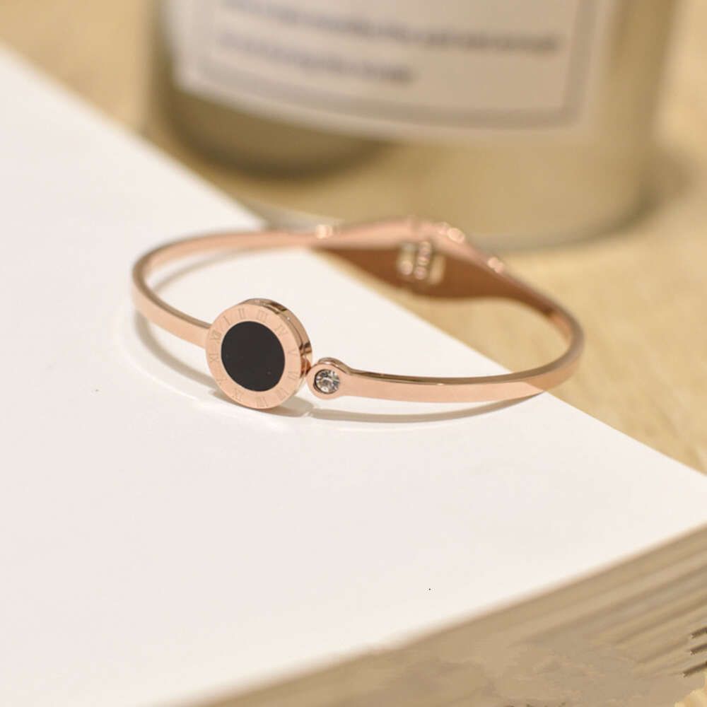 Circle - Rose Gold