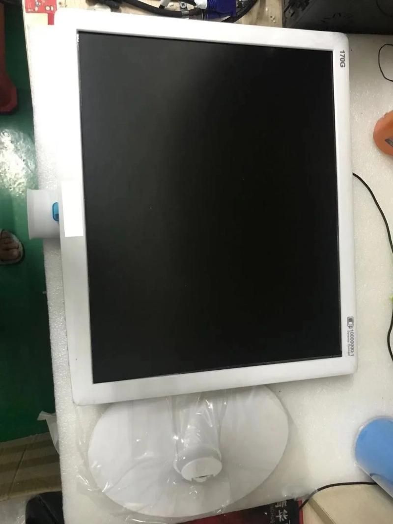 17 inch monitor