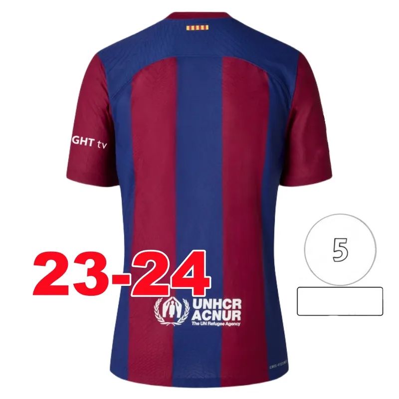 23/24 fanów Home +UCL