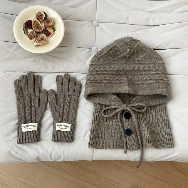 kaki set