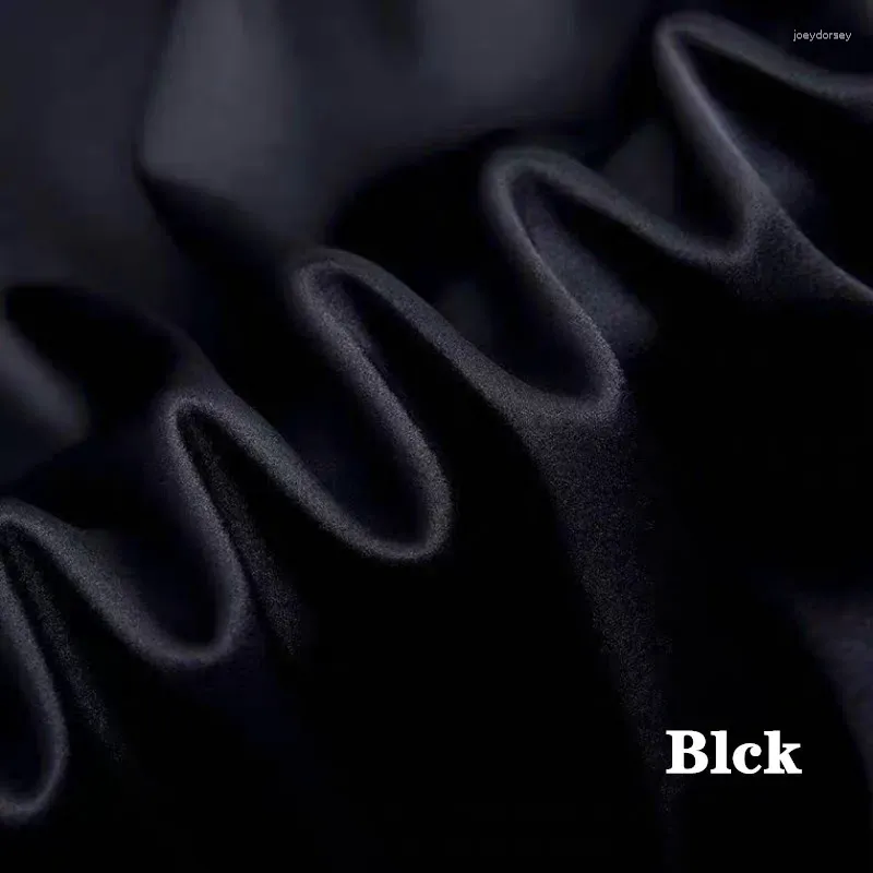 黒