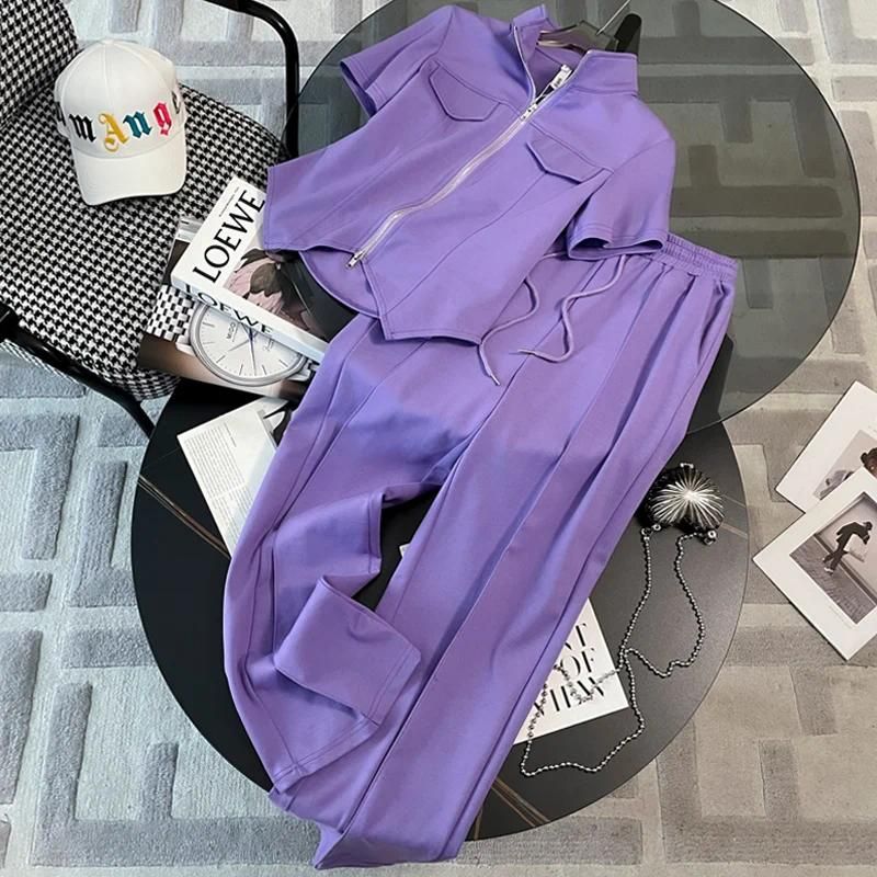 Фиолетовый костюм