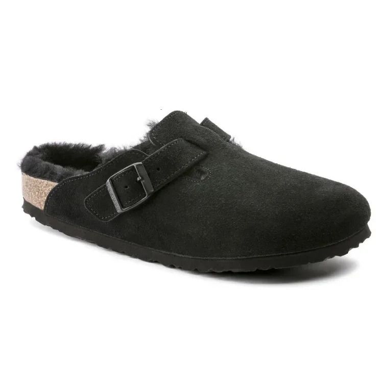 Slipper preto