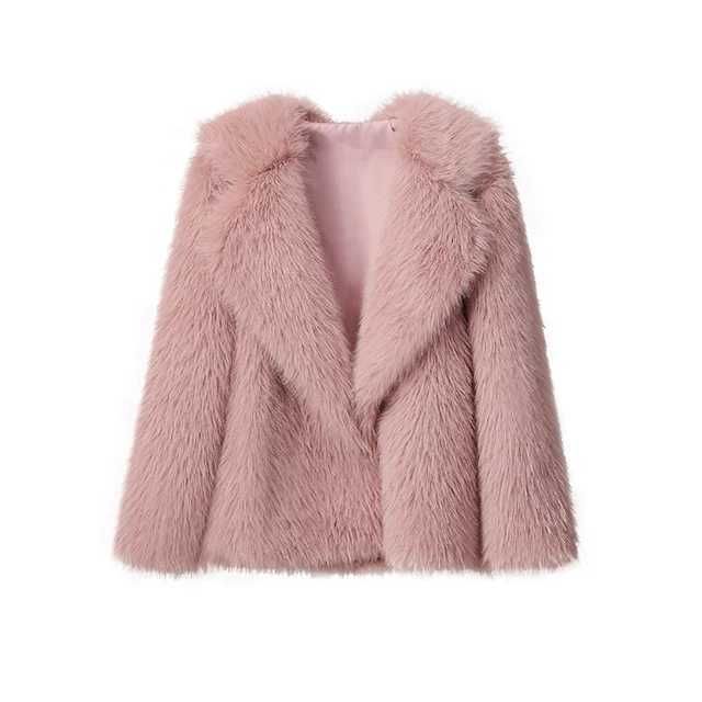 manteau de fourrure rose