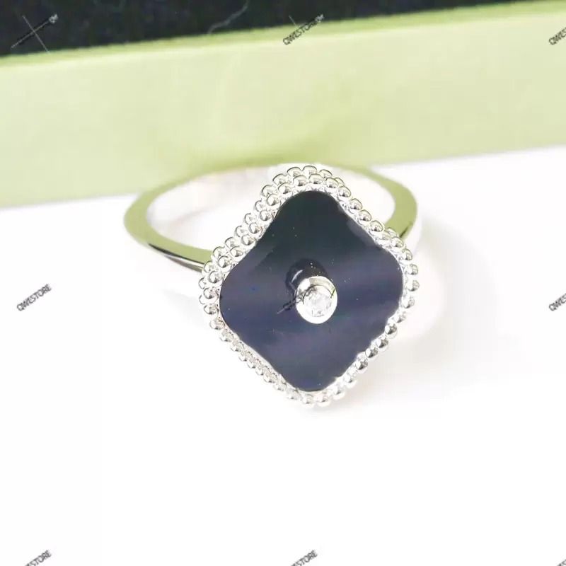 Onyx prateado preto