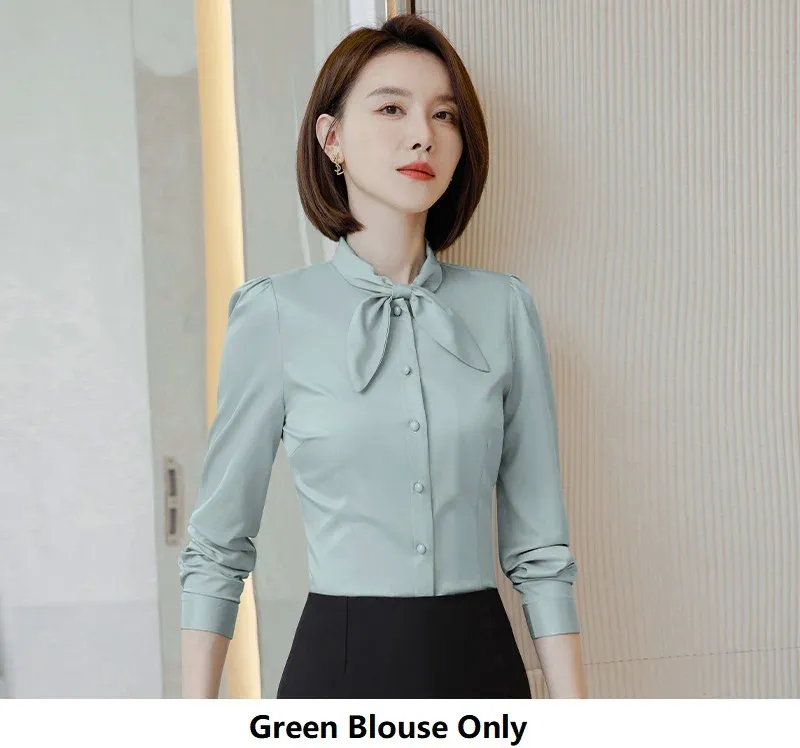 Alleen groene blouse