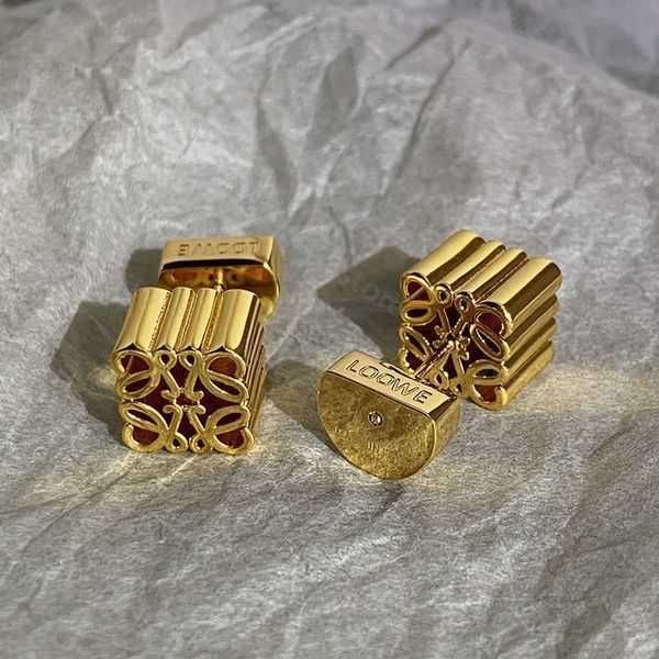 05-25 Gold Earge Bround Stud