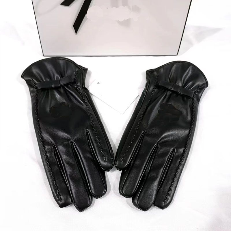 gants en cachemire noir