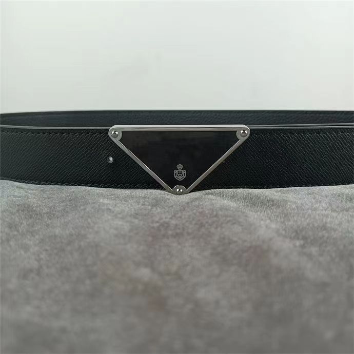 3.8cm wide striped black silver buckle