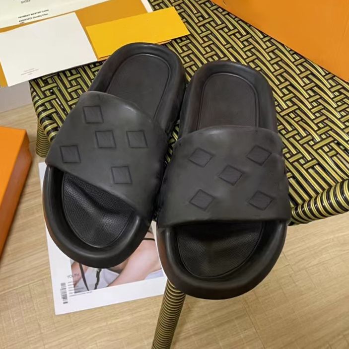 Designer Pool Pillow Women Man Sandals Slippers Sides Sunset Flat Comfort  Mules Padded Front Strap Slipper Side Fashionable Easy To Wear Style Slides  35 45 From Good_seller1113, $23.52