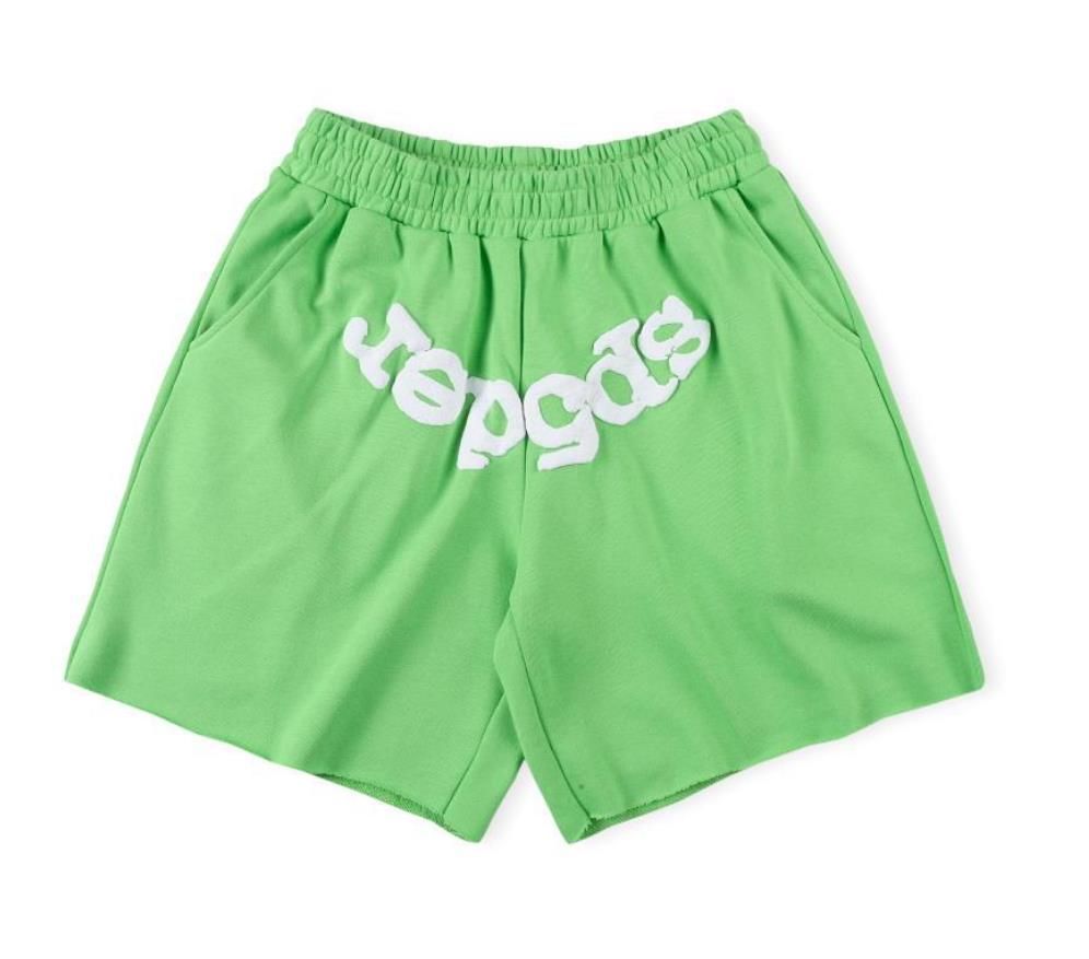 Grüne Shorts