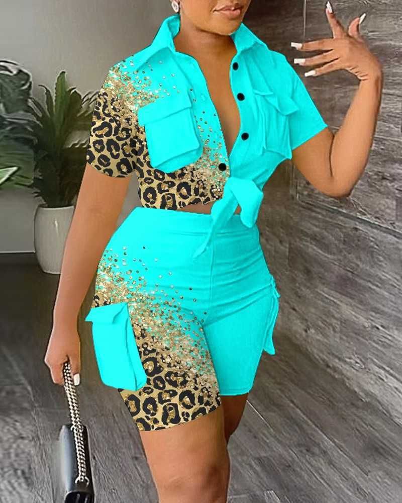 blue green leopard