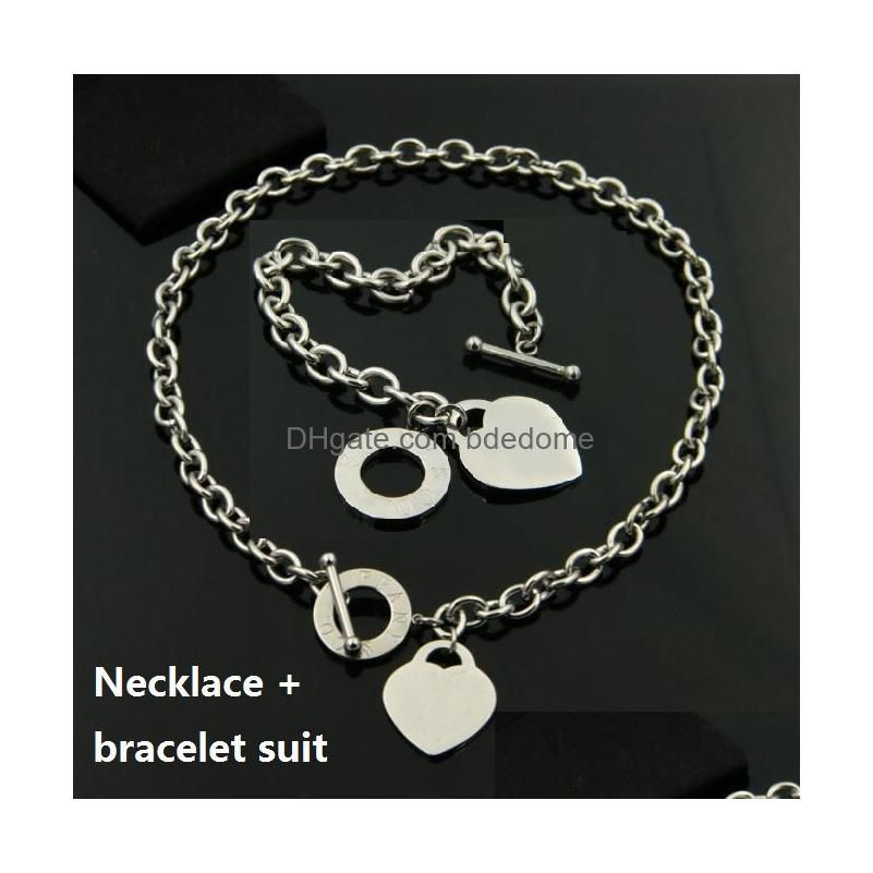C1 (collier avec bracelet)