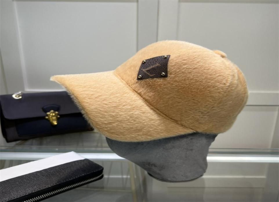 Louis Vuitton El Nuevo Gorro Bordada Alfabeto De Béisbol Alta