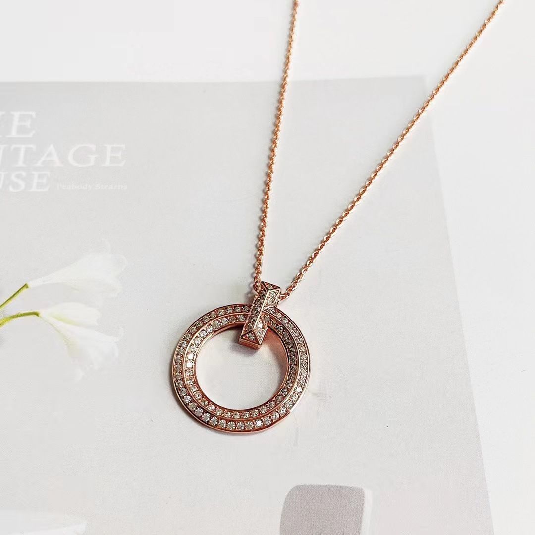 Collier en or rose