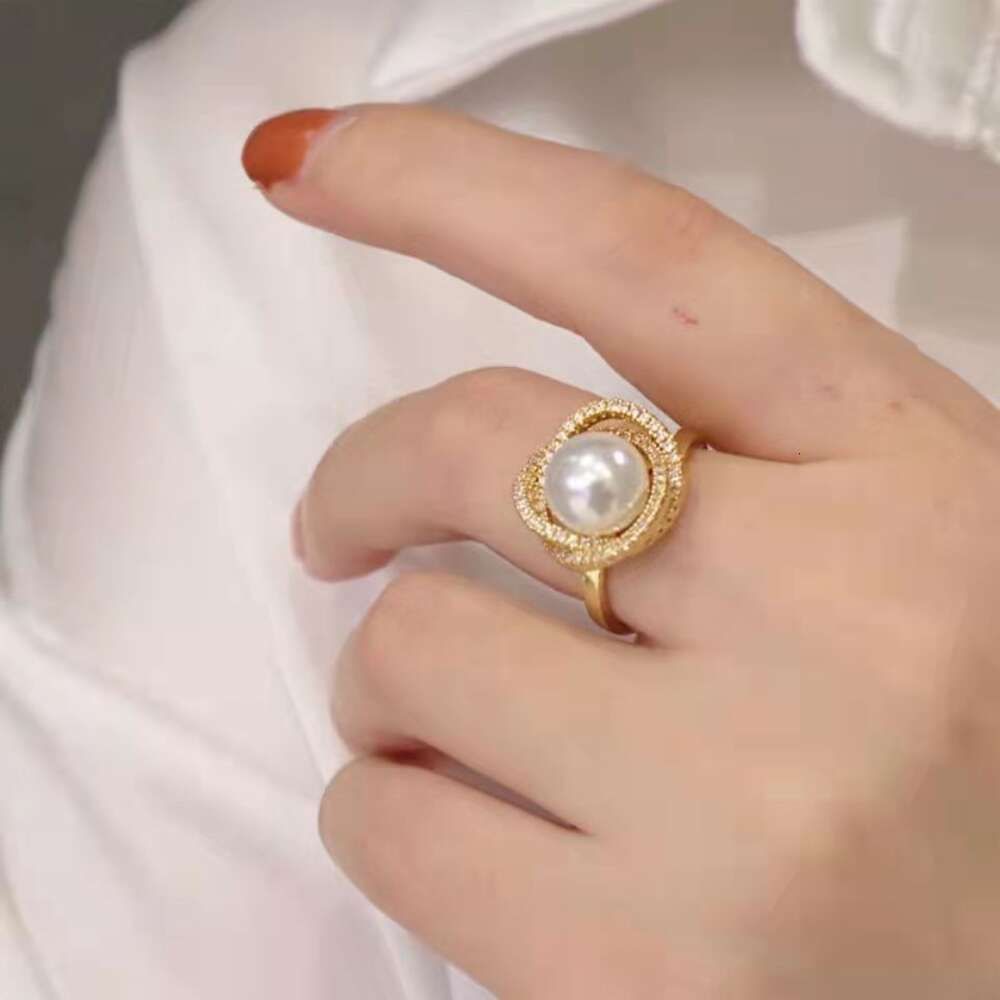 Golden Pearl Ring