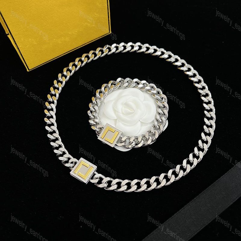 bracelet+necklace(silver)+box