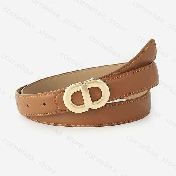 Camel-Casual-jako obraz