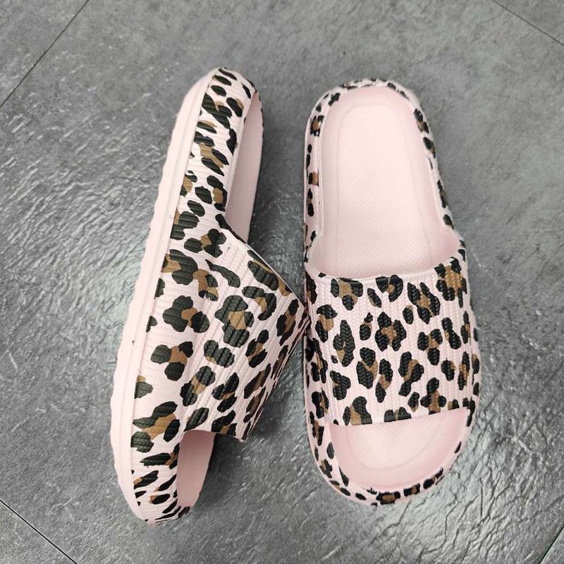 Leopardo rosa