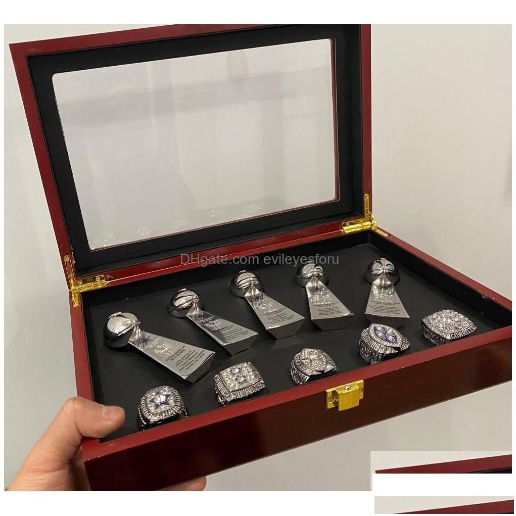 5Pcs Ring +5Pcs Trophy + Box