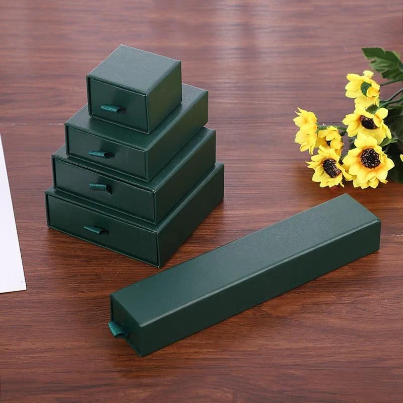 5x5x3.5cm dark green