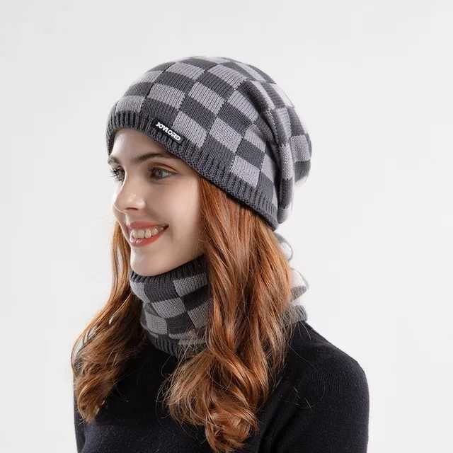 C090 Gris 4899