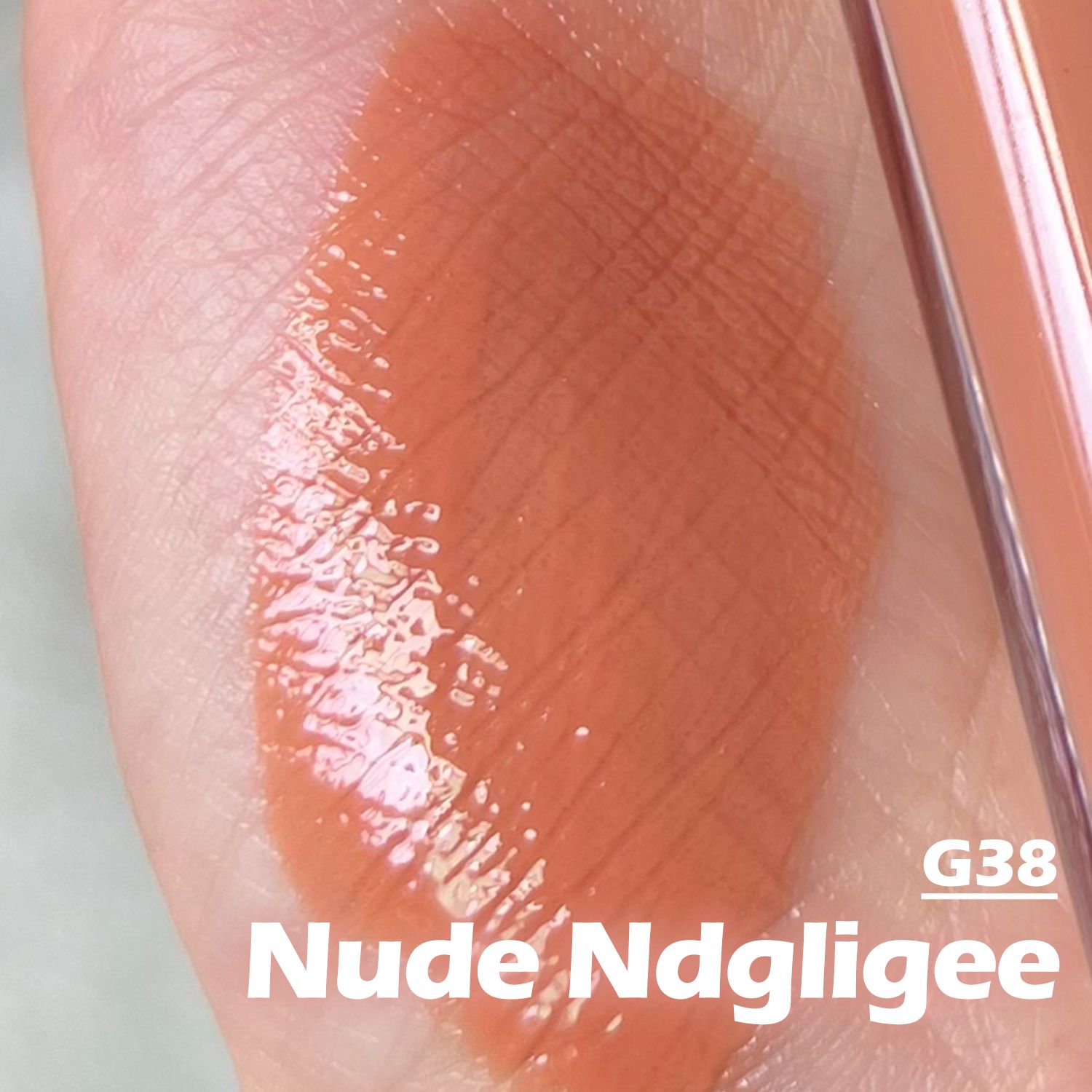 Nude-Ndgligee