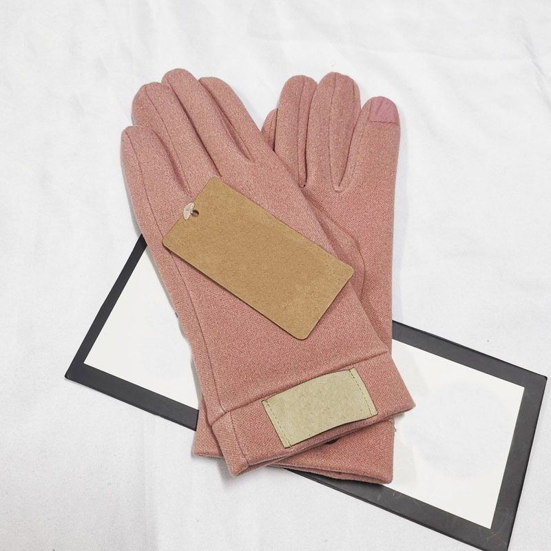 gants rose-peluche