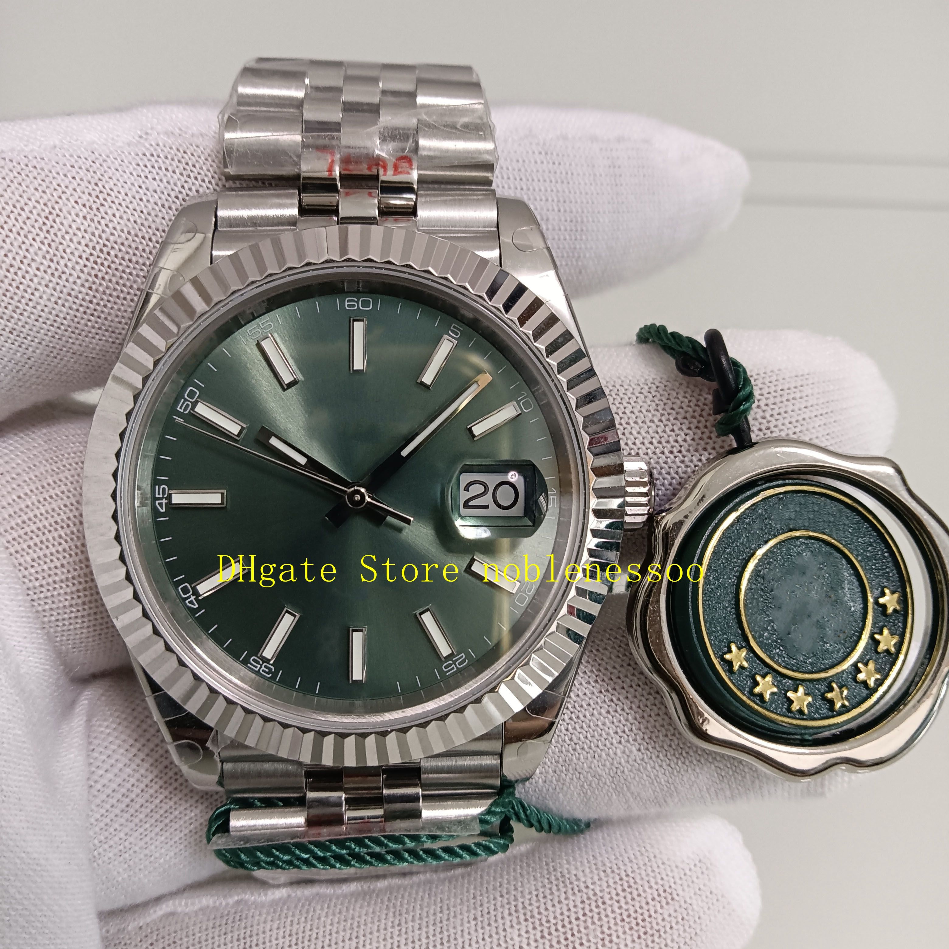 02 Green Dial.