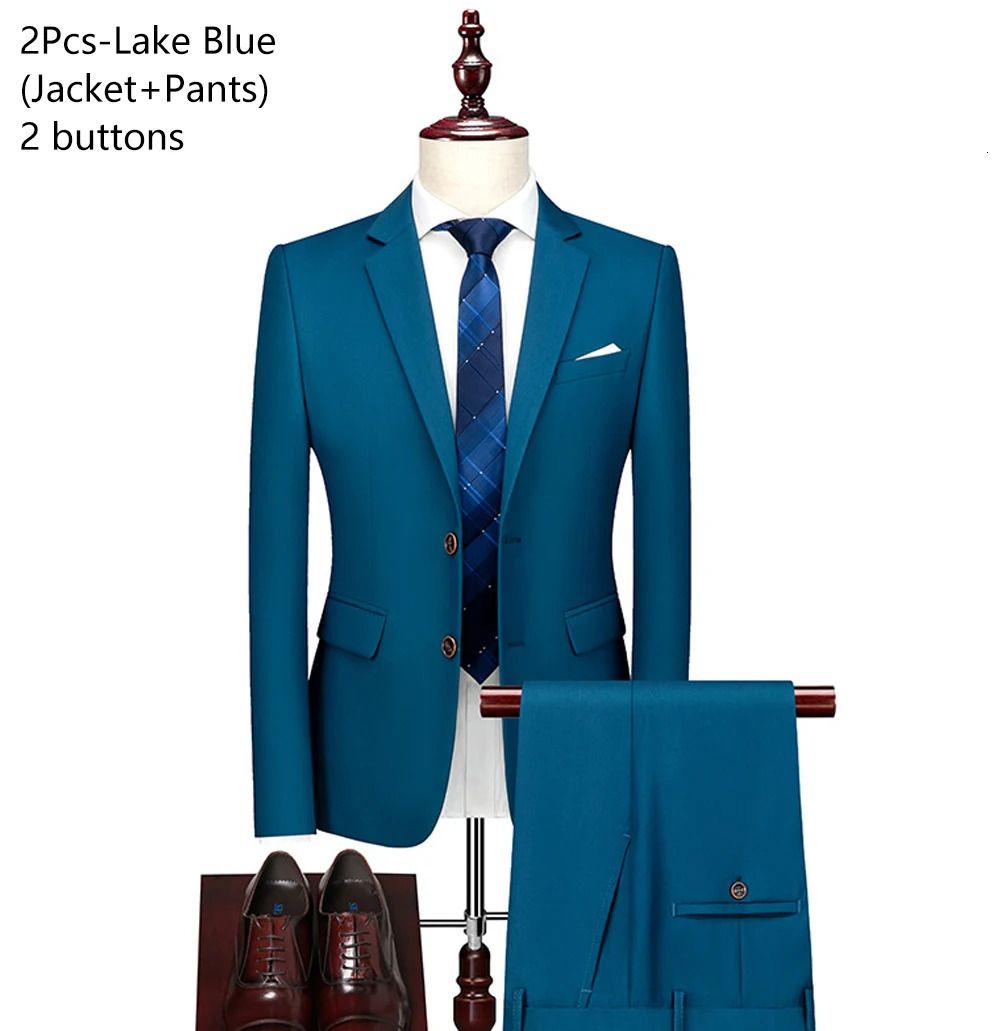 costume 2 pièces bleu lac