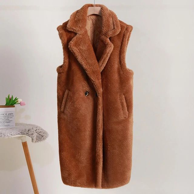 manteau en peluche chameau