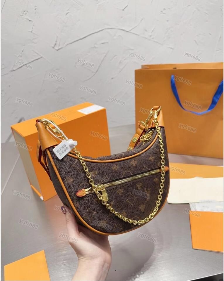 Louis Vuitton Loop Hobo Bag – thedesignercouple