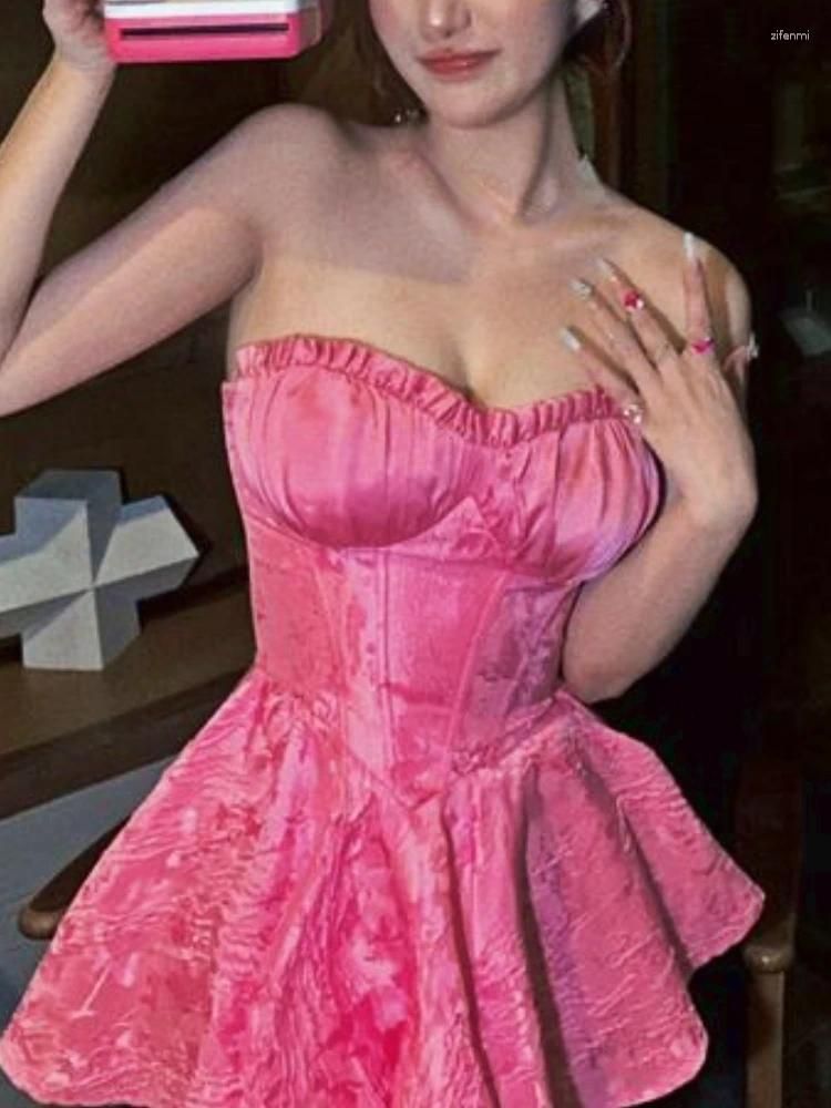 Apenas vestido rosa