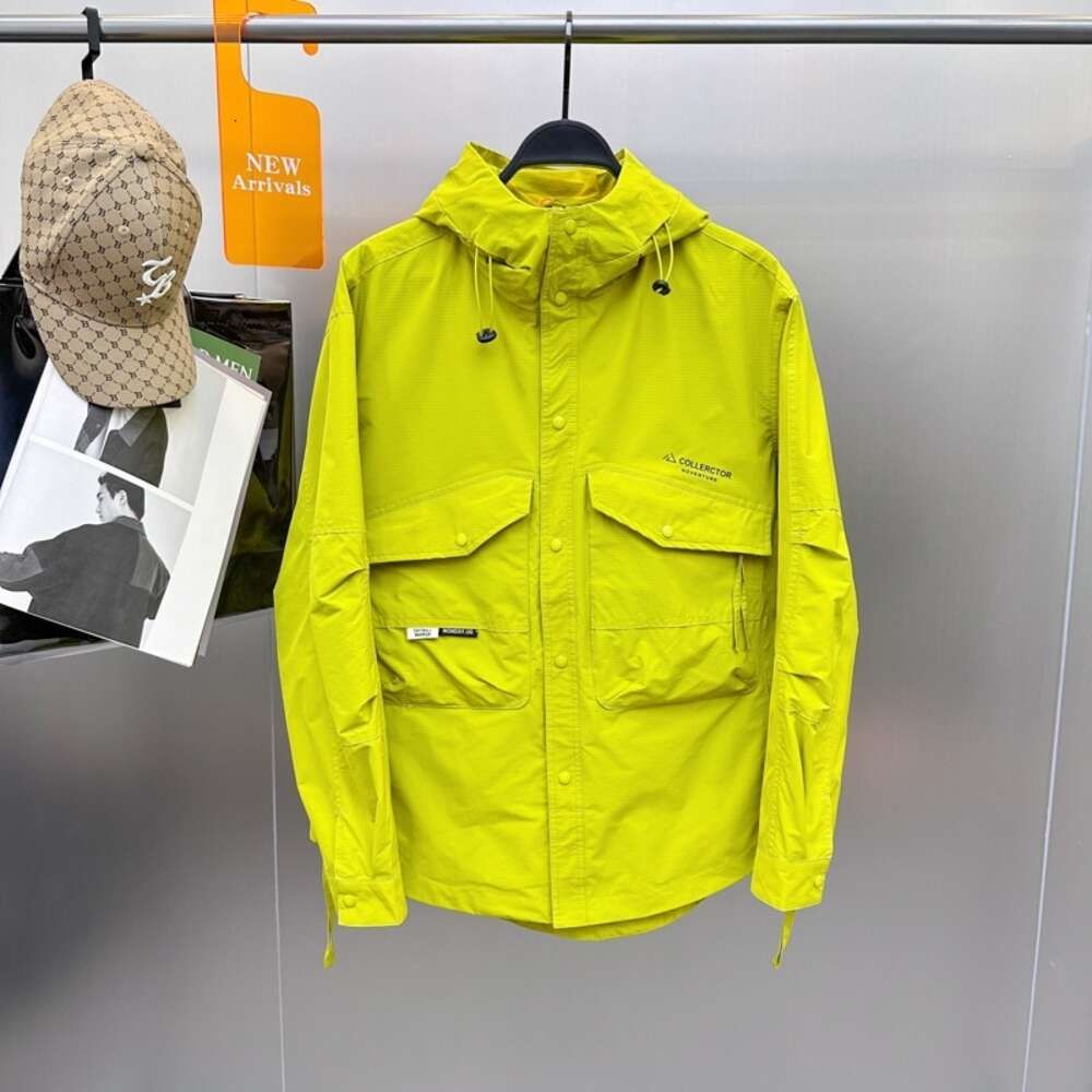 yellow hooded jacket 6098