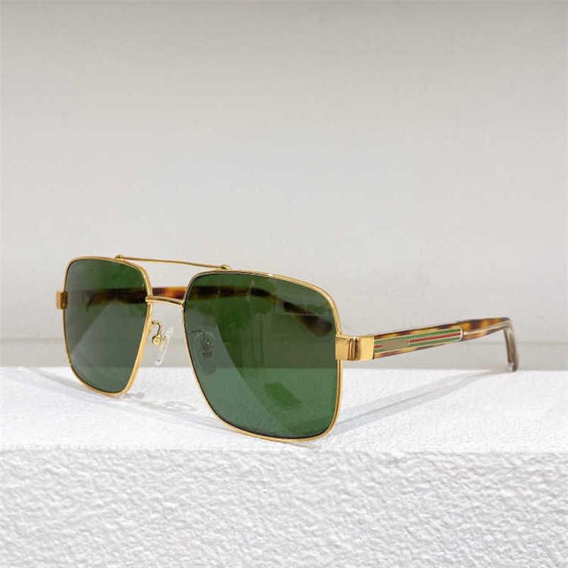 Gold Frame Green Slice