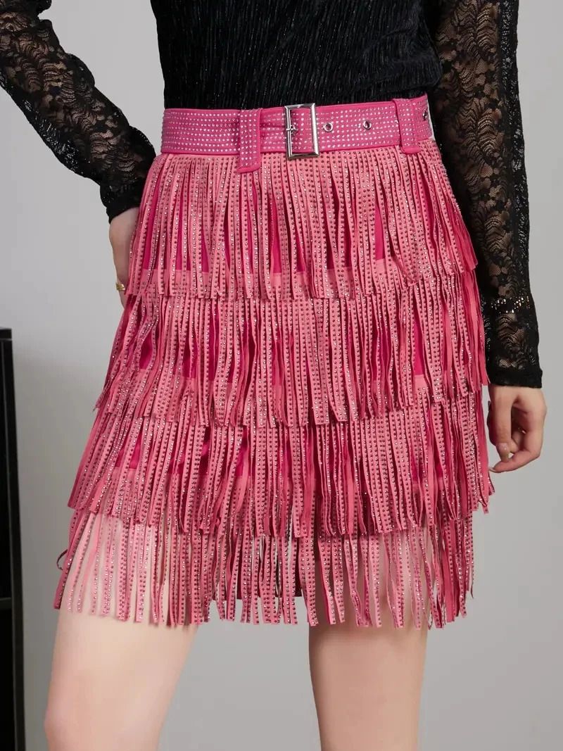 pink skirt